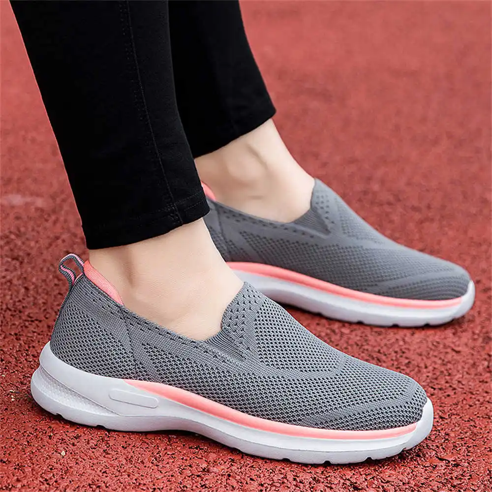 Bottes de basket-ball sans fil - Badminton Vietnam avis et prix