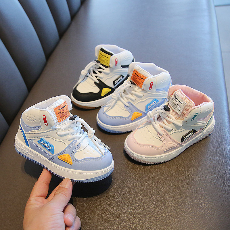 Chaussures de tennis montantes - Badminton Junior avis et prix